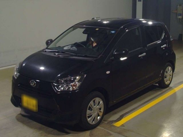 3169 DAIHATSU MIRA E S LA350S 2022 г. (TAA Yokohama)